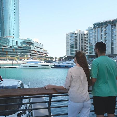 Отель Charthouse Bahrain Манама Экстерьер фото Marina Walk